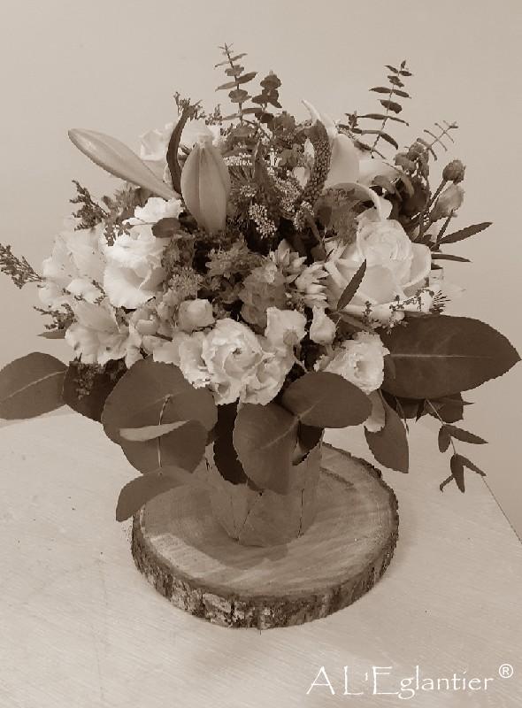 Bouquet rond et son vase